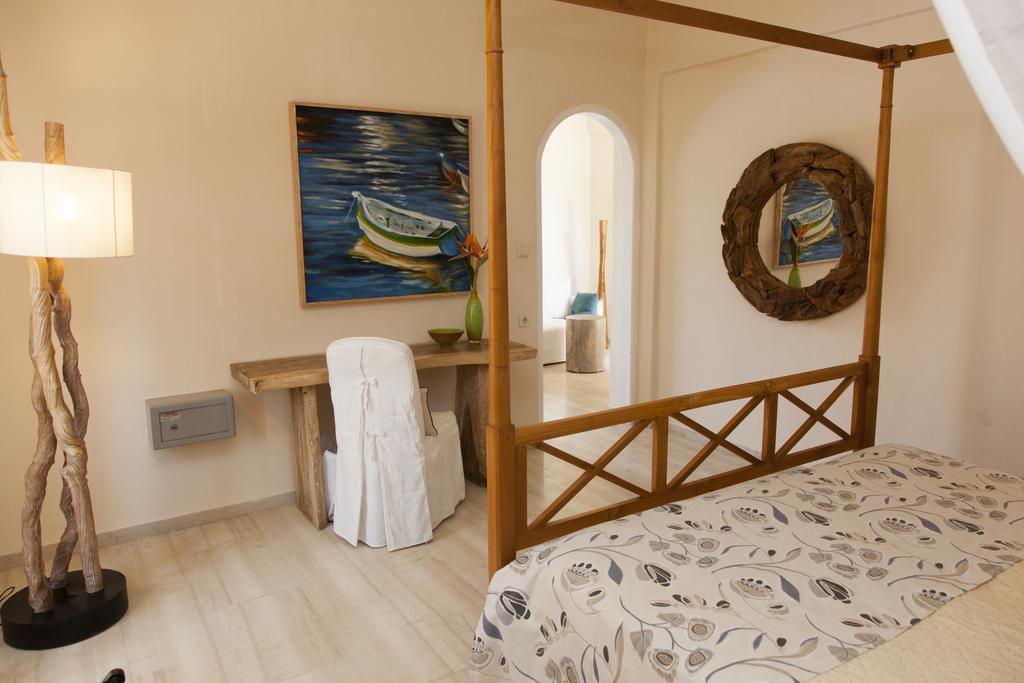 Troulakis Beach Hotel Agia Marina Extérieur photo