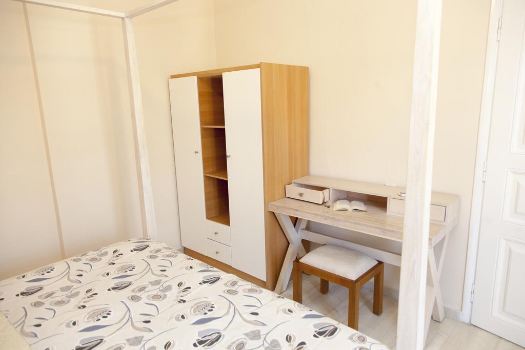 Troulakis Beach Hotel Agia Marina Extérieur photo