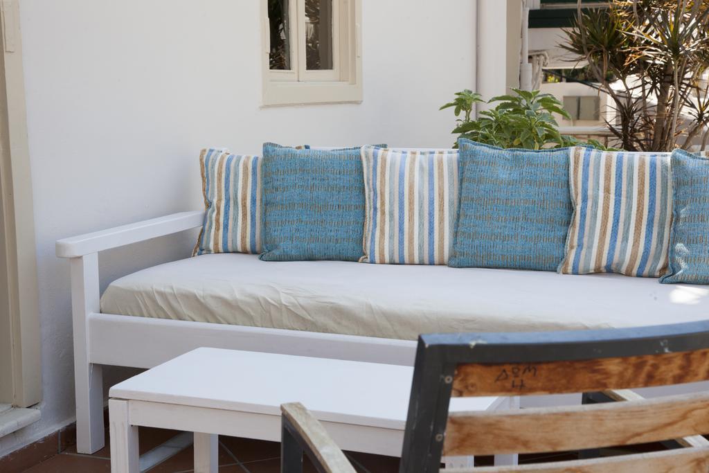 Troulakis Beach Hotel Agia Marina Extérieur photo